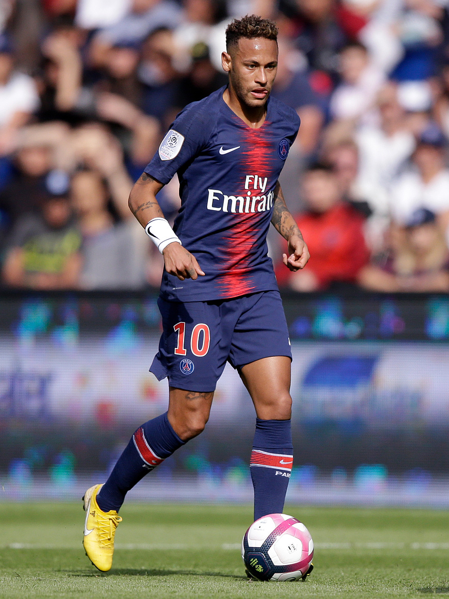 常常呈现出 常常呈现出