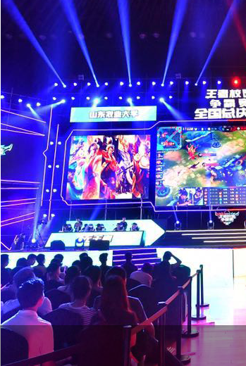 年轻人投身 年轻人投身