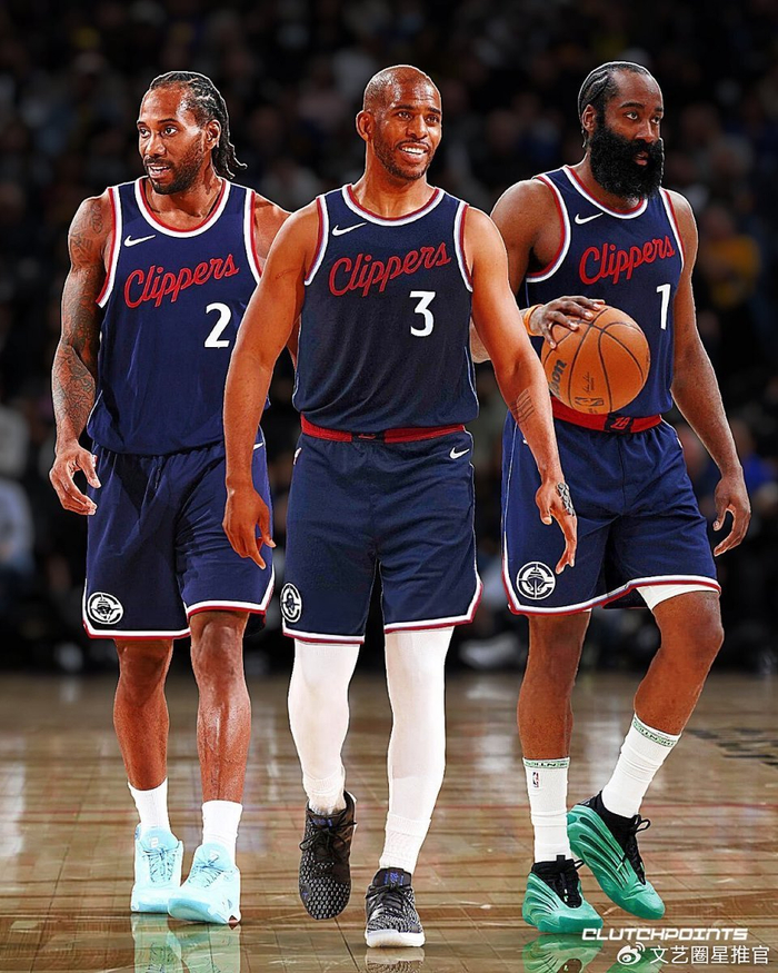 延展至服饰 延展至服饰